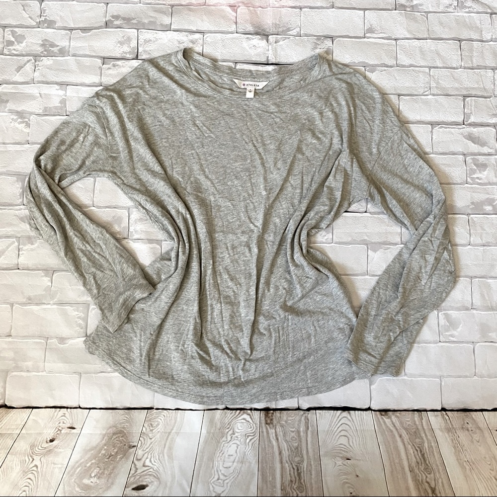 Athleta grey gray long sleeve tee small